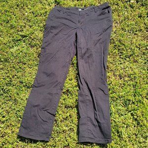 Black Lee Essential Chinos Straight Leg EUC